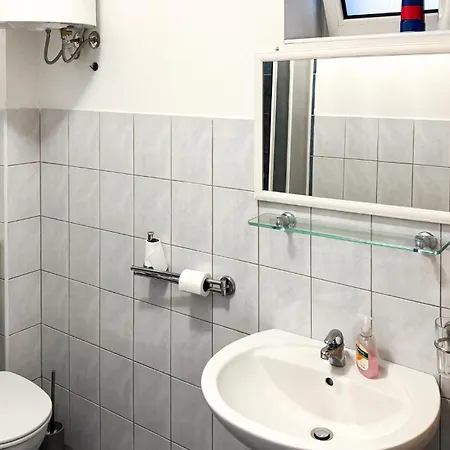 1 Bedroom Stunning In Rijeka