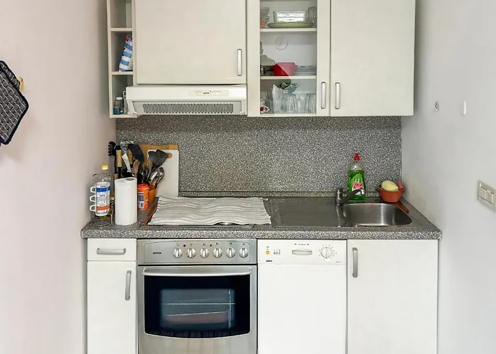 1 Bedroom Amazing In Apartamento